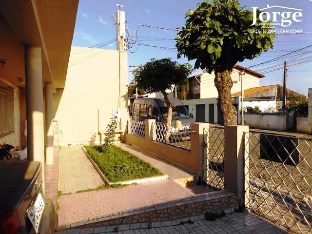 Casa à venda com 3 quartos, 250m² - Foto 3